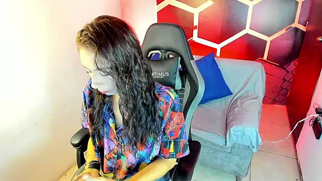 Snapshot of Maya_Storm_ chatting on 03.30.26 Maya Storm online show from 03.30.26