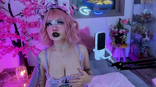 Hayami Lee online show from 03.07.26