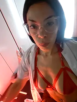 Snapshot of dulcemorela83 chatting on 02.12.26 dulcemorela83 online show from 02.12.26