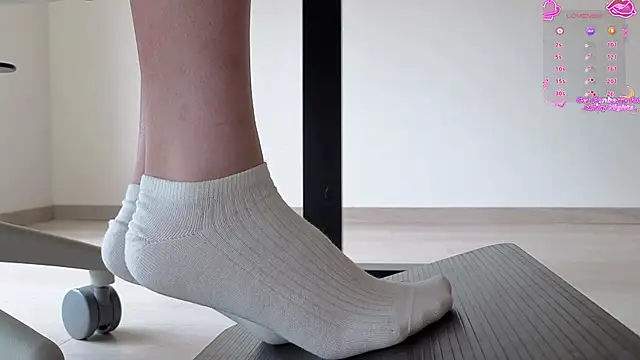 Feetbeth online show from 04.15.26