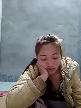 Snapshot of little-effy chatting on 01.08.26 little-effy online show from 01.08.26