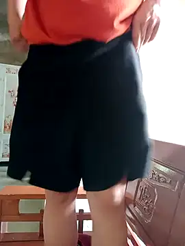 little-effy online show from 04.07.26