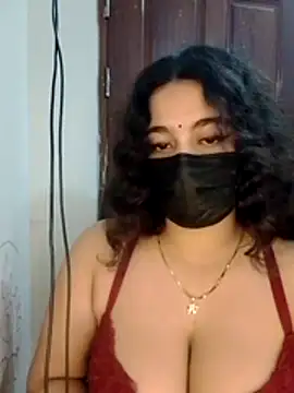 Snapshot of nosrat014 chatting on 04.18.26 nosrat014 online show from 04.18.26