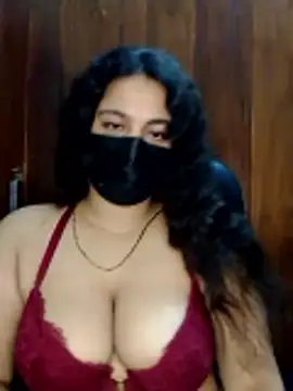 Snapshot of nosrat014 chatting on 04.30.26 nosrat014 online show from 04.30.26