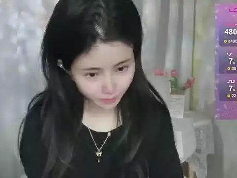 Snapshot of Fish_136 chatting on 12.17.25 Fish 136 online show from 12.17.25