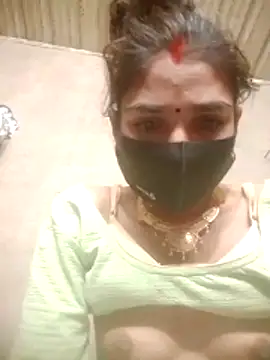 Snapshot of Laxmi9090 chatting on 02.13.26 Laxmi9090 online show from 02.13.26