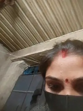 Snapshot of Laxmi9090 chatting on 02.18.26 Laxmi9090 online show from 02.18.26