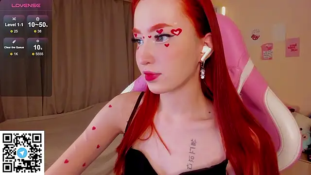 Snapshot of sunflare_ chatting on 02.14.26 sunflare online show from 02.14.26