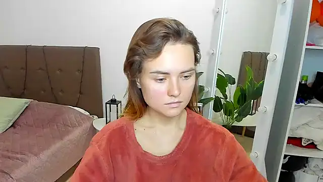 Snapshot of Jessy_lil chatting on 12.22.25 Jessy lil online show from 12.22.25