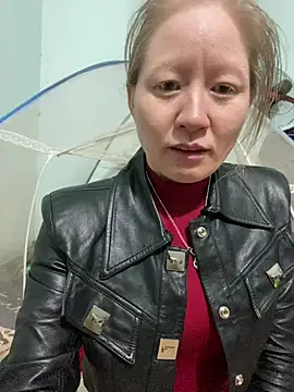 Snapshot of mana-ala chatting on 01.10.26 mana-ala online show from 01.10.26