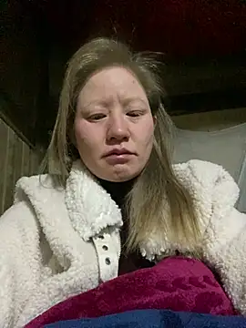 Snapshot of mana-ala chatting on 01.13.26 mana-ala online show from 01.13.26