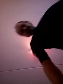 Snapshot of Olivassl22 chatting on 03.28.26 Olivassl22 online show from 03.28.26