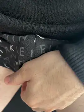 Snapshot of just4play chatting on 02.05.26 just4play online show from 02.05.26