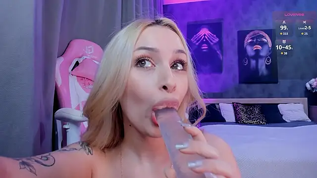 Snapshot of LanaMiracle chatting on 02.03.26 LanaMiracle online show from 02.03.26