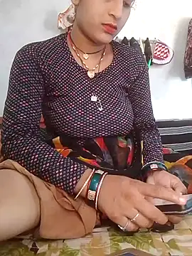 Snapshot of Aaisha_01 chatting on 06.14.26 Aaisha 01 online show from 06.14.26