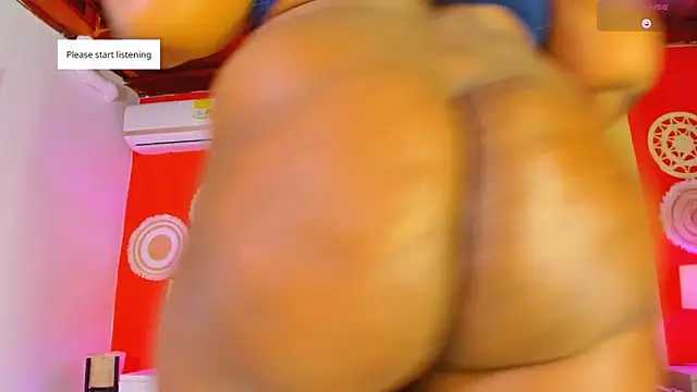 Snapshot of NikollSalas chatting on 02.25.26 NikollSalas online show from 02.25.26