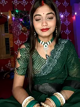 Snapshot of Sweet-priyaa chatting on 04.22.26 Sweet-priyaa online show from 04.22.26