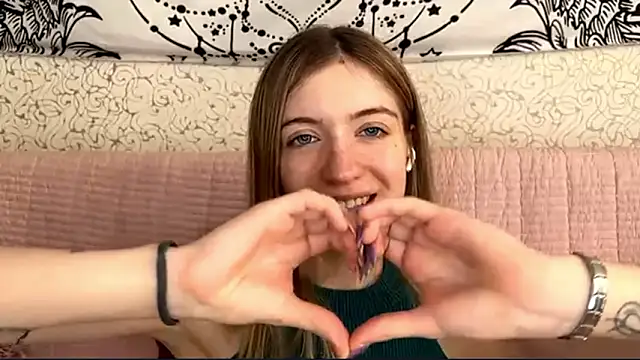 Shining Robi online show from 03.07.26