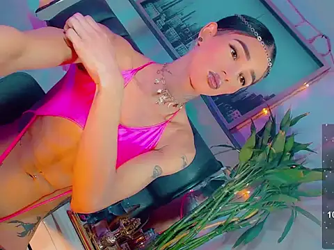 agathaferrer3 online show from 04.01.26