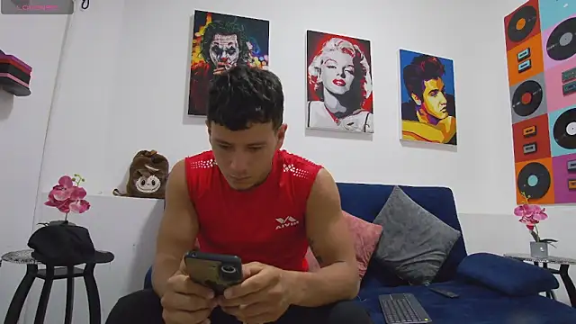 MagnusKnight  online show from 03.04.26