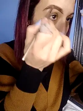 Snapshot of Moolly_Evanz chatting on 04.21.26 Moolly Evanz online show from 04.21.26