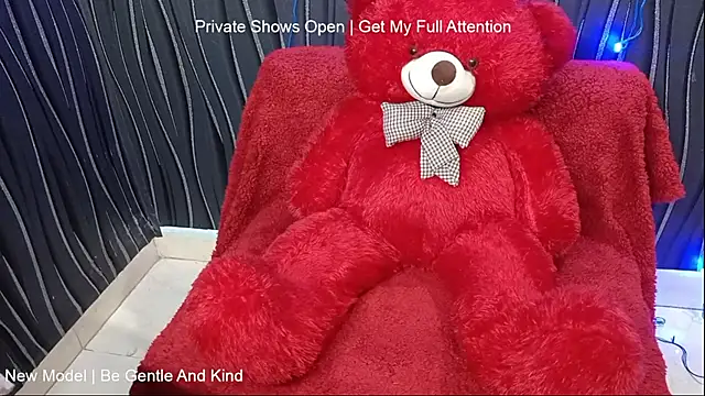 khushigoesnaughty0 online show from 01.13.26