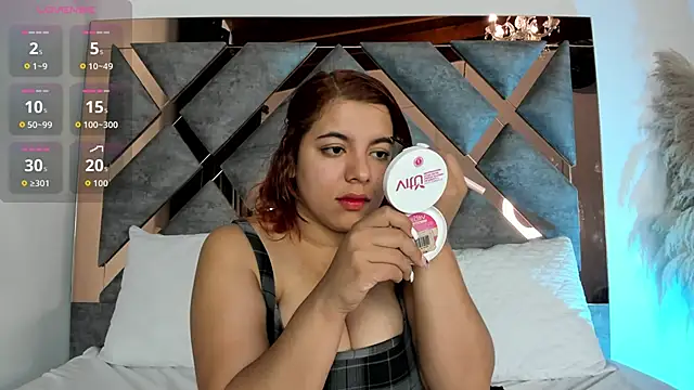 Cheerry Lee  online show from 12.19.25