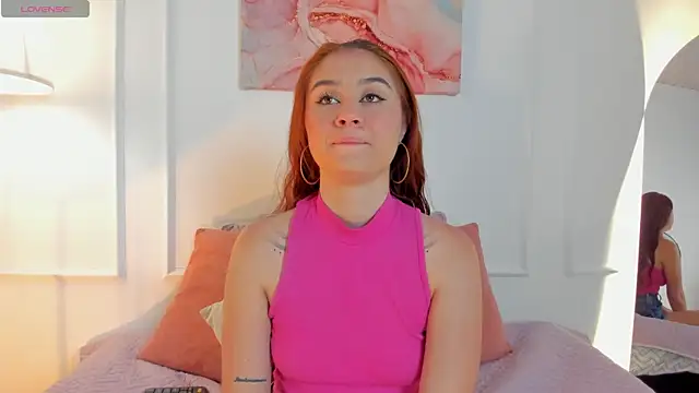 Amelia Saenz  online show from 03.27.26