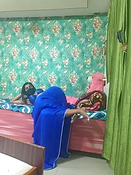 STICKY GIRL online show from 02.05.26