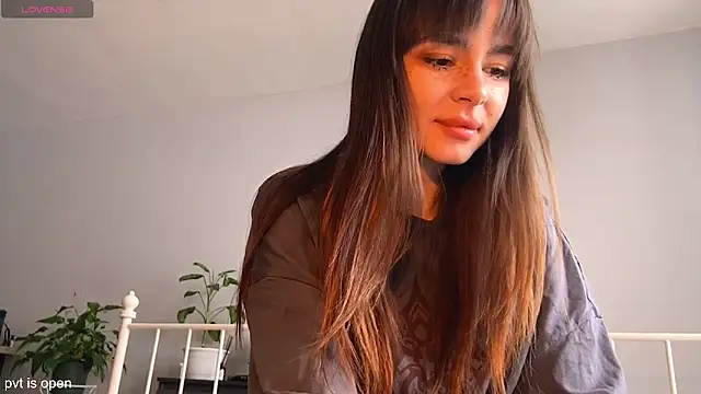 Snapshot of xx_lily chatting on 03.03.26 xx lily online show from 03.03.26