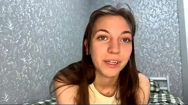 Snapshot of MaryannWeigman chatting on 01.08.26 MaryannWeigman online show from 01.08.26