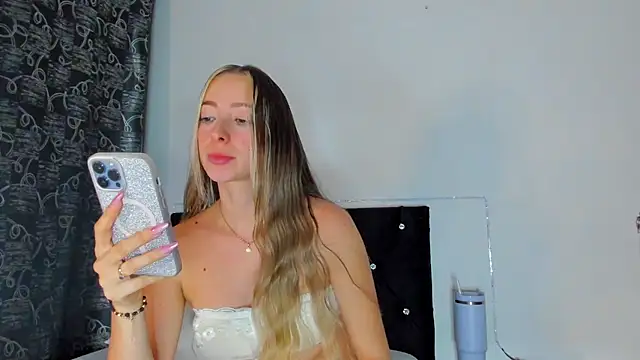 Oriana Rouse online show from 01.11.26