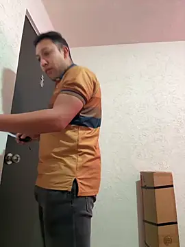 Snapshot of parejahot330173 chatting on 03.02.26 parejahot330173 online show from 03.02.26