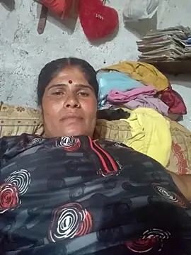 Snapshot of Mahi_bigg chatting on 02.28.26 Mahi bigg online show from 02.28.26