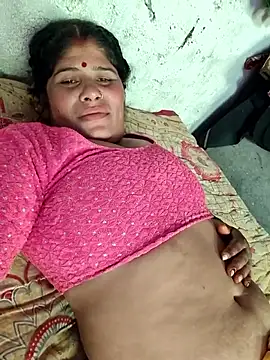 Snapshot of Mahi_bigg chatting on 03.02.26 Mahi bigg online show from 03.02.26