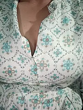 Snapshot of teena-11 chatting on 01.09.26 teena-11 online show from 01.09.26