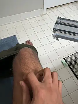 Snapshot of rohitgun023 chatting on 12.13.25 rohitgun023 online show from 12.13.25