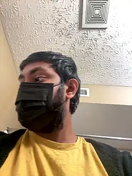 Snapshot of rohitgun023 chatting on 01.12.26 rohitgun023 online show from 01.12.26