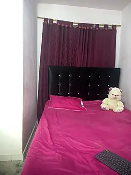 Snapshot of Sophia_Moons_ chatting on 02.02.26 Sophia Moons online show from 02.02.26