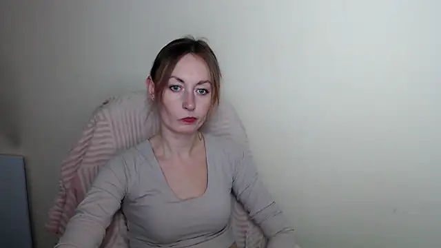 LiaSeass  online show from 04.15.26