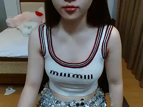 -Bibi-18 online show from 12.16.25