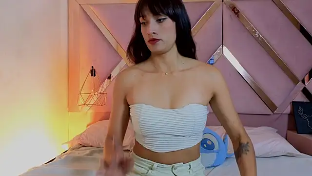 Snapshot of Stephanny_Blush chatting on 01.08.26 Stephanny Blush online show from 01.08.26