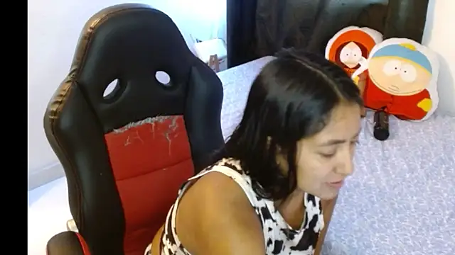 Snapshot of NovahPerotti chatting on 02.28.26 NovahPerotti online show from 02.28.26