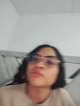 Snapshot of DAFNNEE_HOT chatting on 06.02.26 DAFNNEE HOT online show from 06.02.26