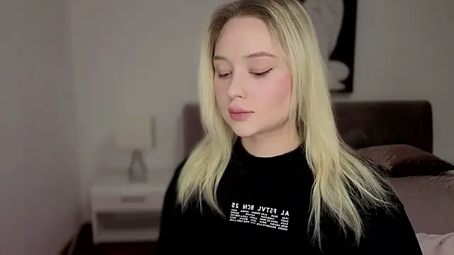 Snapshot of Jessiestar_ chatting on 02.03.26 Jessiestar online show from 02.03.26