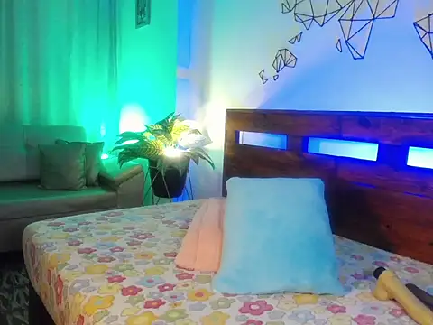 Snapshot of Catalinajoyful chatting on 02.05.26 Catalinajoyful online show from 02.05.26