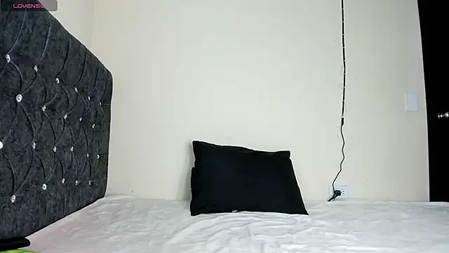 milk rain online show from 05.11.26