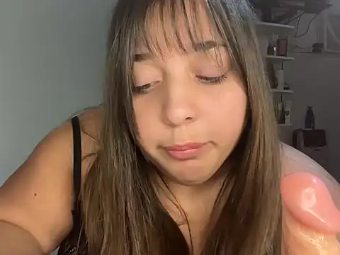 Snapshot of soyirislevin chatting on 04.01.26 soyirislevin online show from 04.01.26