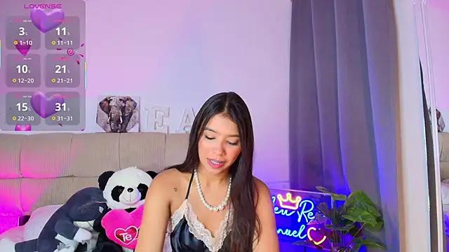 Snapshot of Ana_herrera chatting on 06.26.26 Ana herrera online show from 06.26.26