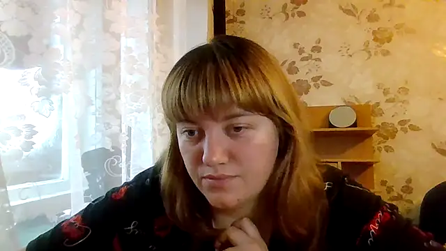 swett girll online show from 12.14.25